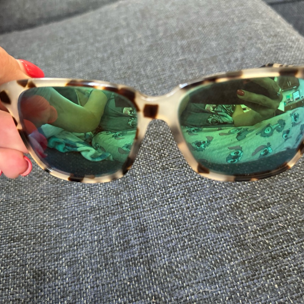 Costa Tortoise Shell Sunglasses w/ Green Tint AMAZING — especially on the boat!!